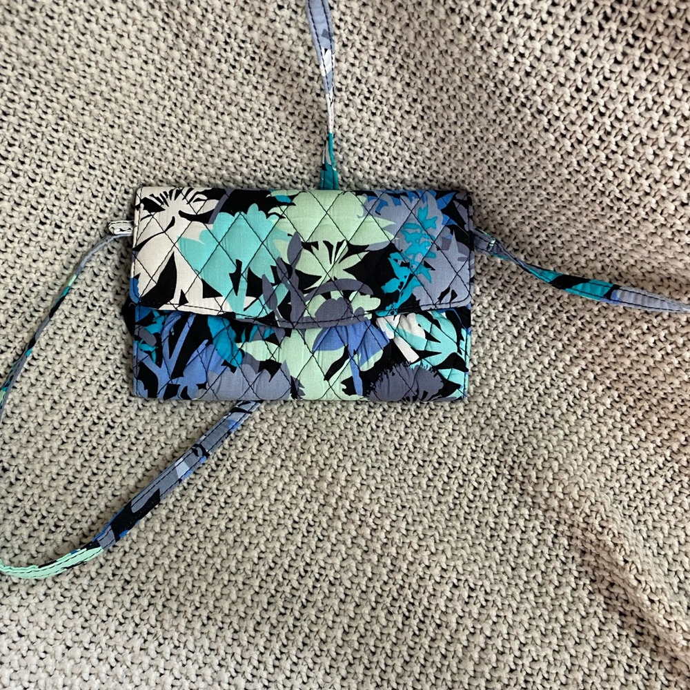 Vera Bradley Crossbody Trifold Wallet/Purse, Blue Floral